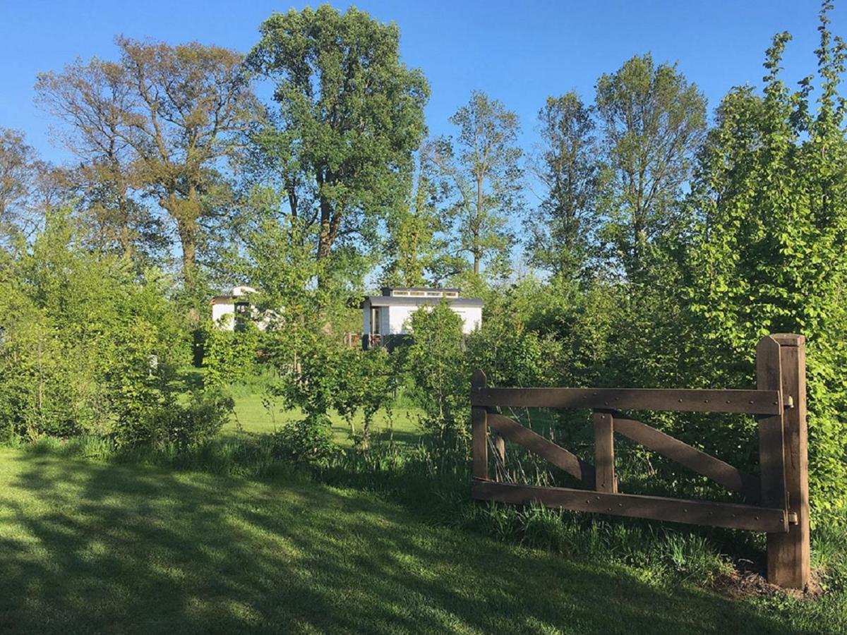B&B Pipowagen "De Luxe" Op Wellness Camping En B&B Meddo Zewnętrze zdjęcie
